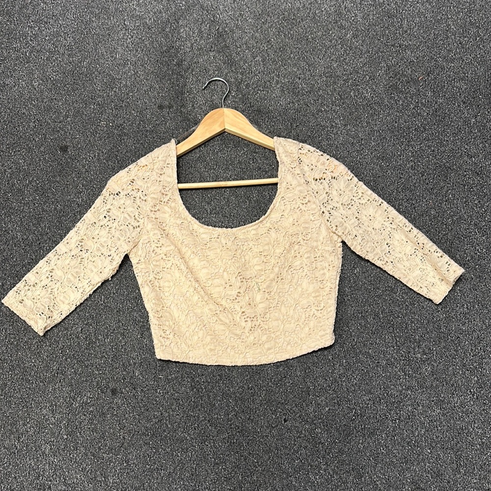 Crop top stretchable !! new !!